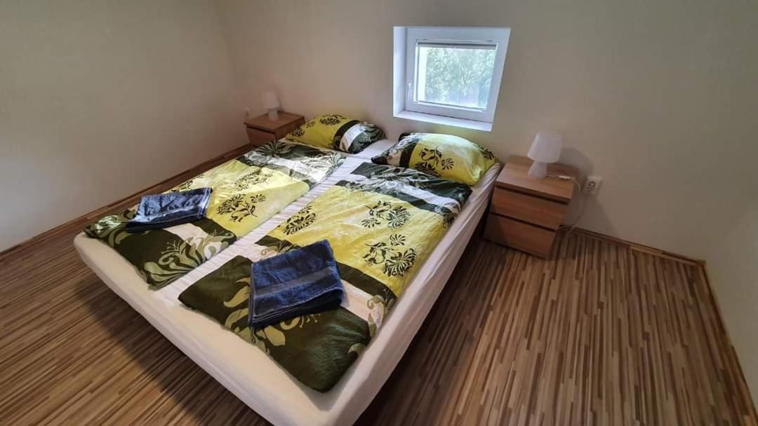 Borkuti Panzio Es Apartman Balatonszemes Luaran gambar