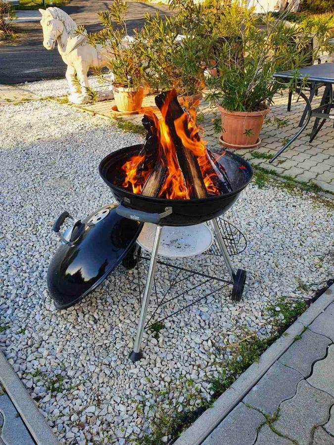 Borkuti Panzio Es Apartman Balatonszemes Luaran gambar